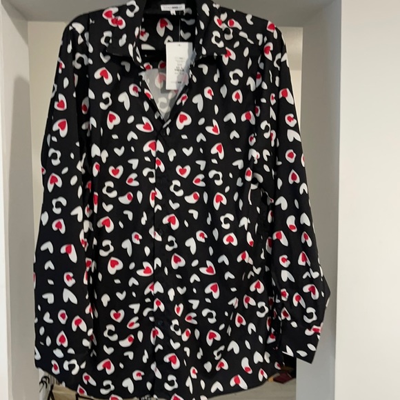Fashion Nova Other - Fashionovamen XL Heart Pattern Button Down